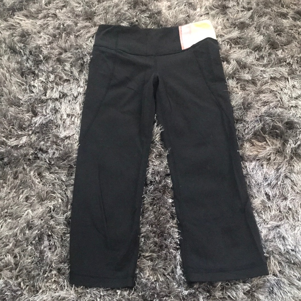 Lululemon cropped leggings